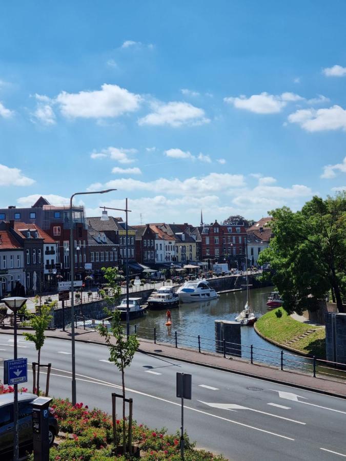 Modern Studio & Apartment Roermond Exterior photo